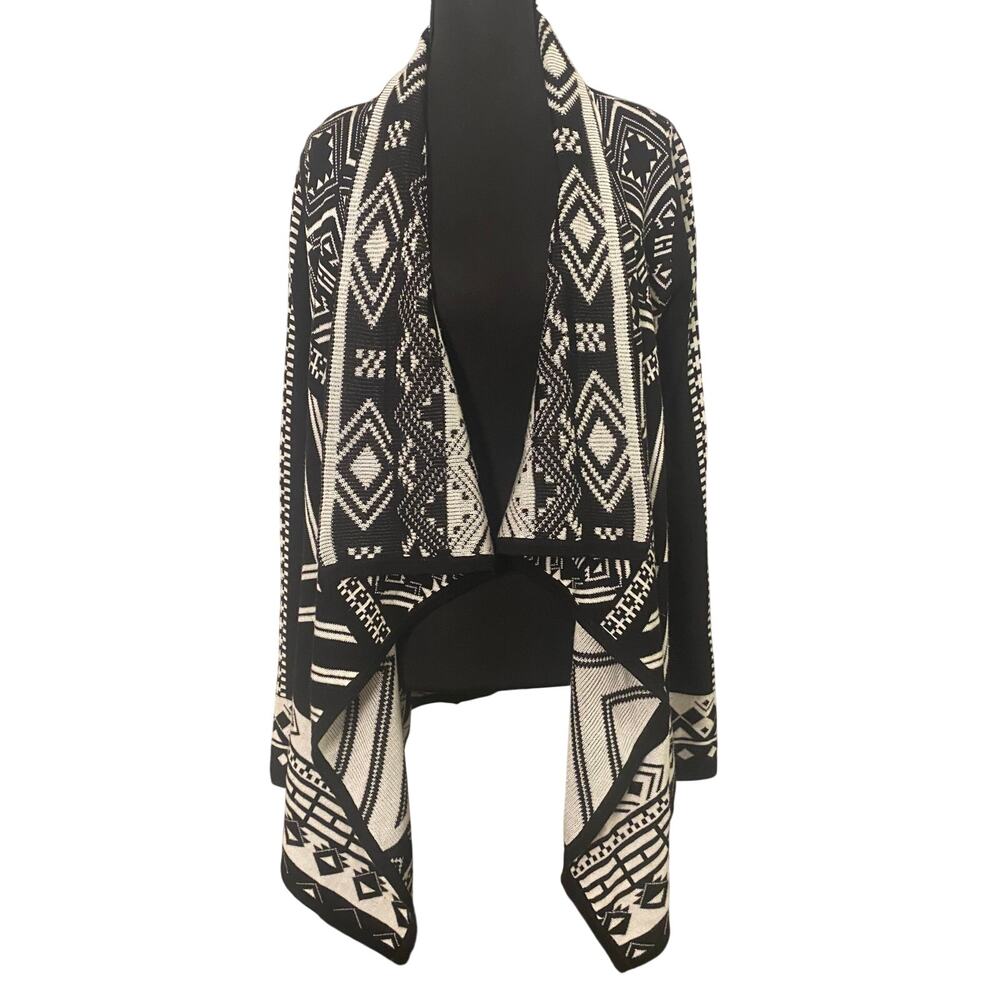 Everly Sz Sm Black White Aztec Waterfall Open Front Cardigan Southwest Geometric